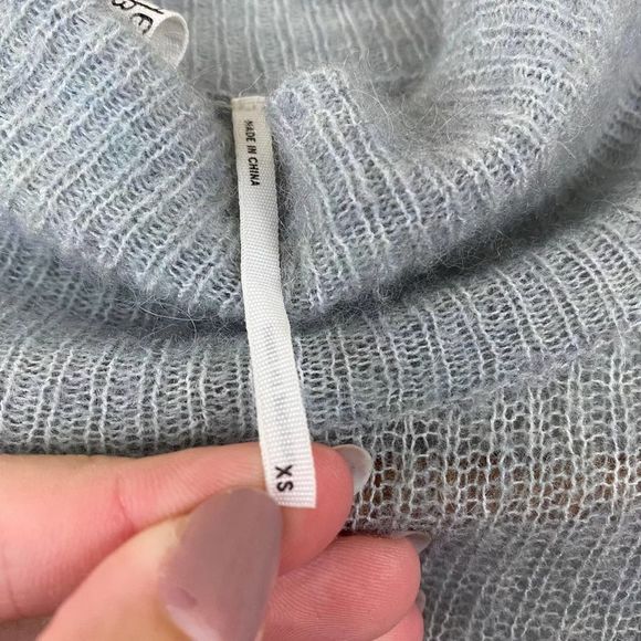 FeatherBone | Whitby Turtleneck Sweater XS - Picture 5 of 8